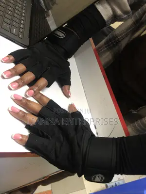 Weight Lifting Gloves