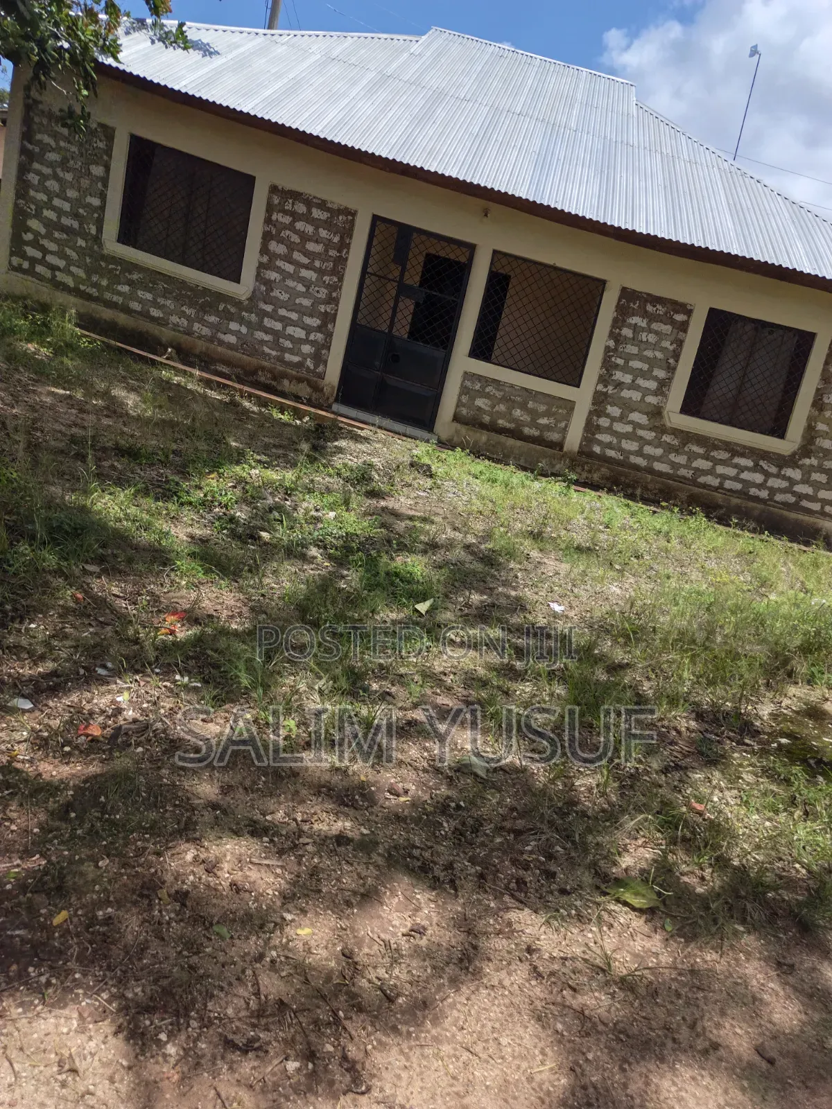 Furnished 3bdrm Bungalow in Kombani, Waa for sale