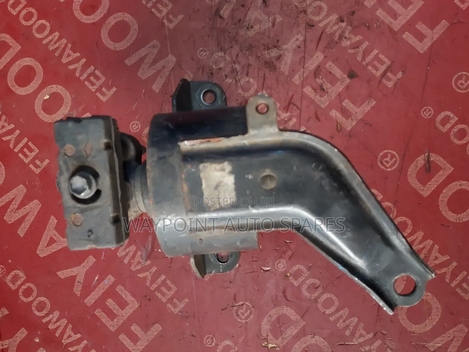 Engine Mount Toyota Premio 7A