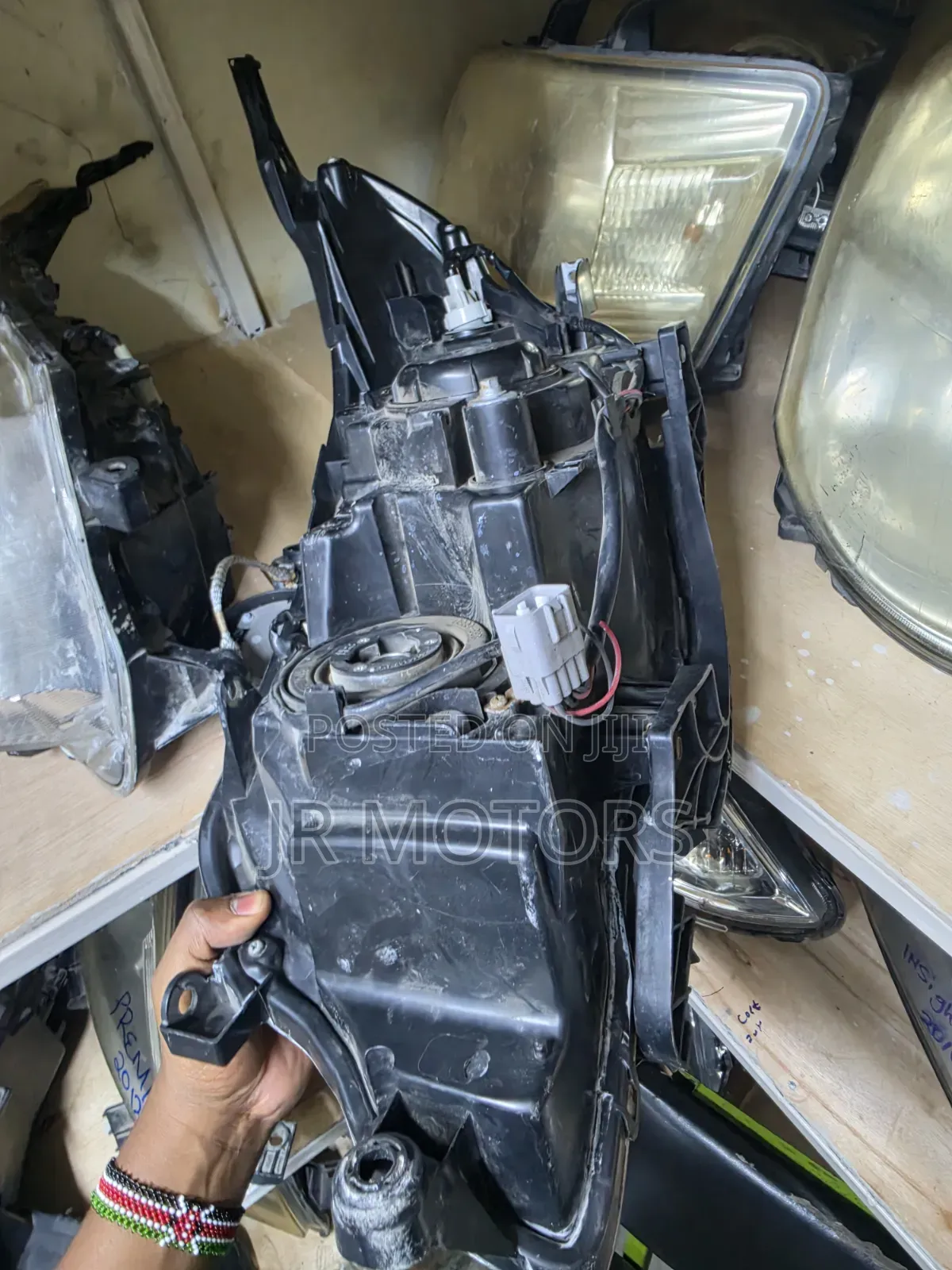 SH5 Subaru Forester Headlights Non Xenon