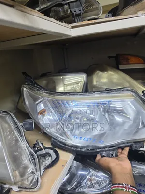 SH5 Subaru Forester Headlights Non Xenon