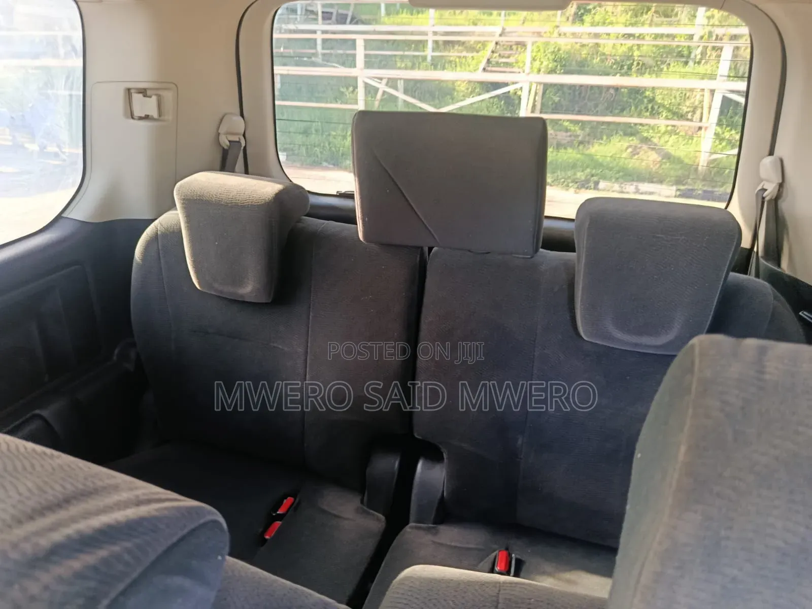 Toyota Noah 2013 Silver