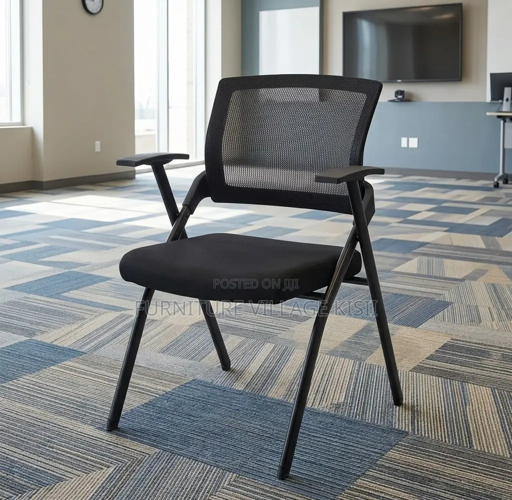 Office Chair; Black Mesh Foldable Training Chair.