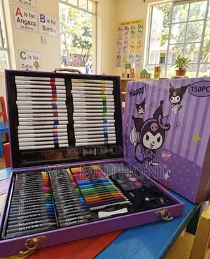 Kuromi 150 PCS Mixed Media Art Studio Set