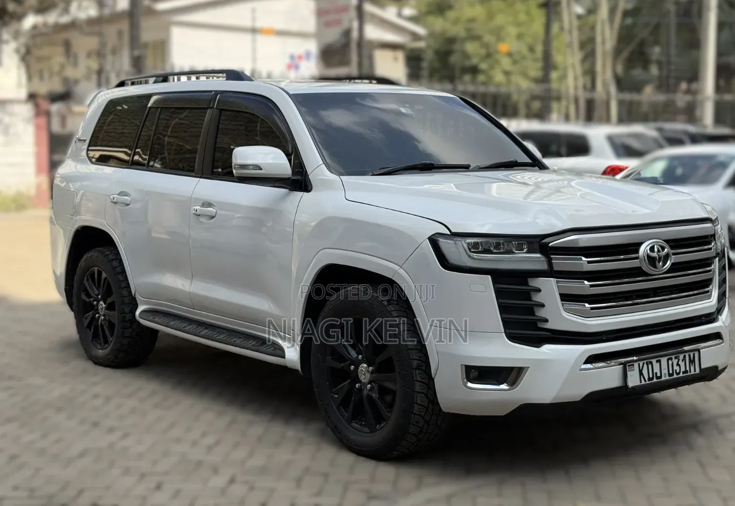 Toyota Land Cruiser 4.6 V8 ZX 2015 White