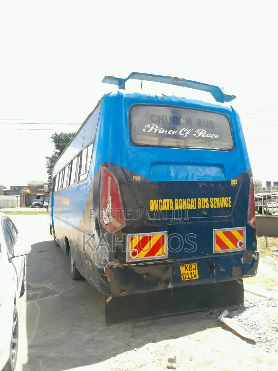 Isuzu FRR 2010 Blue