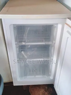 Undercounter Compart Vertical Freezer