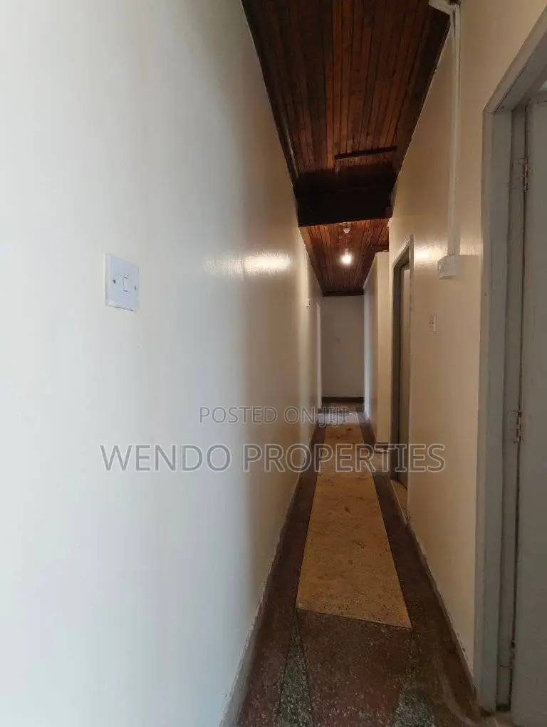 4bdrm Bungalow in Ol Keri for rent