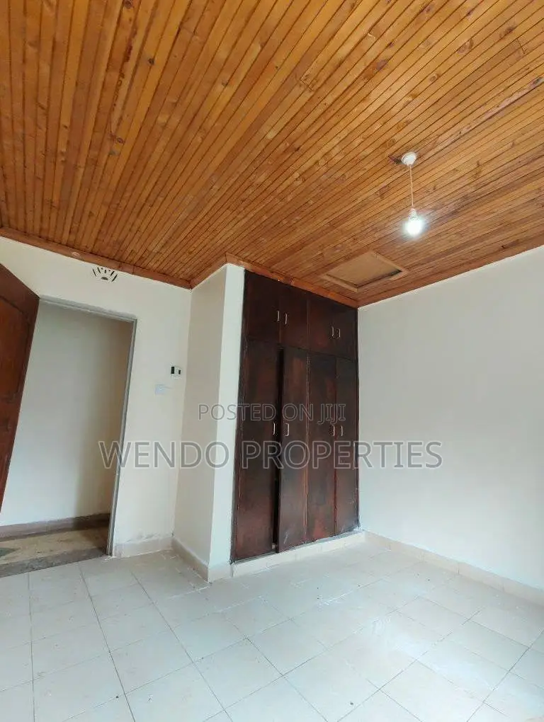 4bdrm Bungalow in Ol Keri for rent