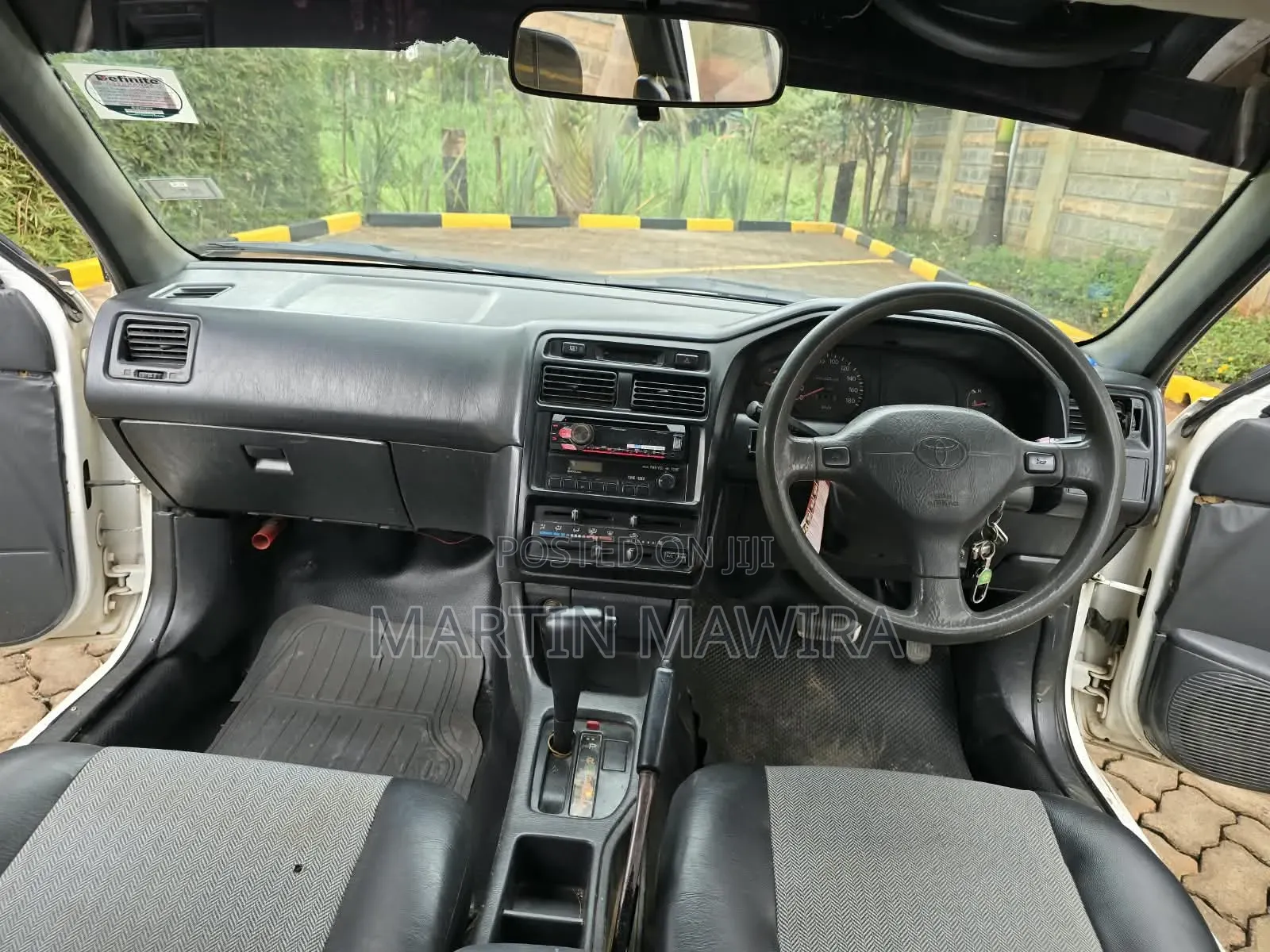 Toyota Caldina 2001 White