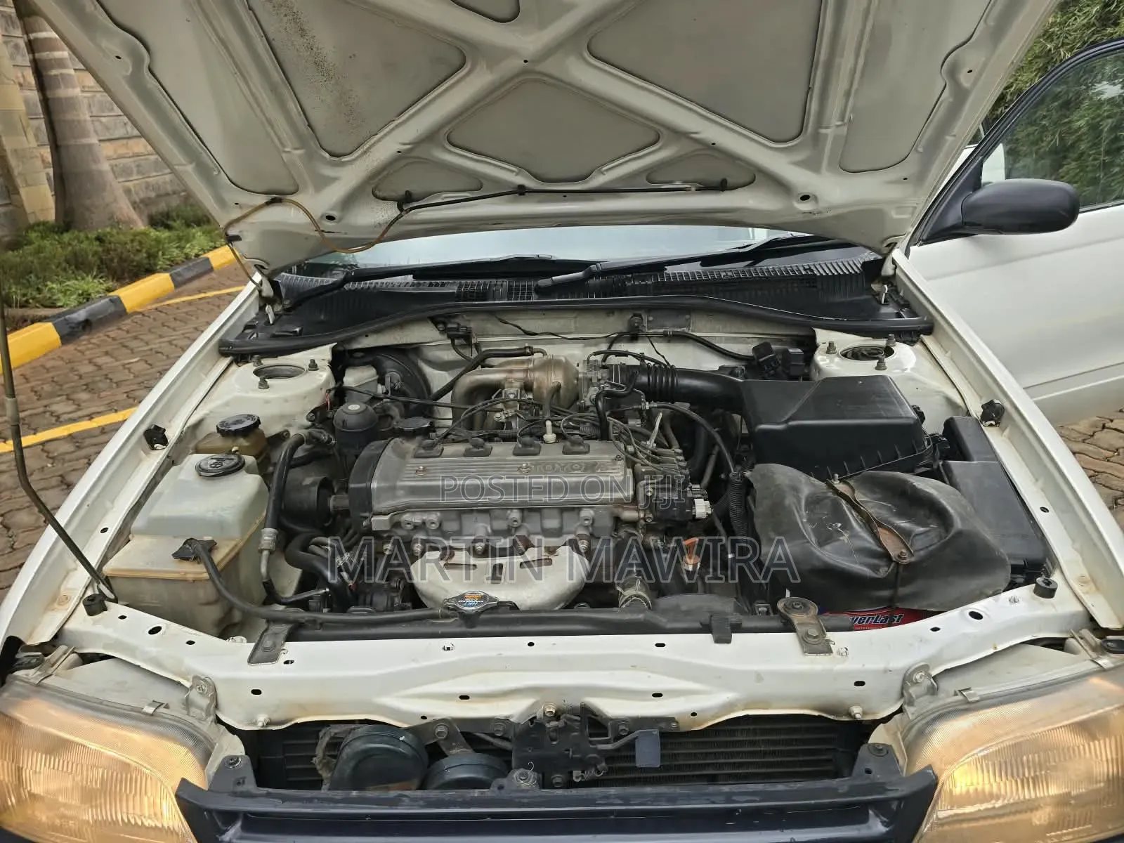 Toyota Caldina 2001 White