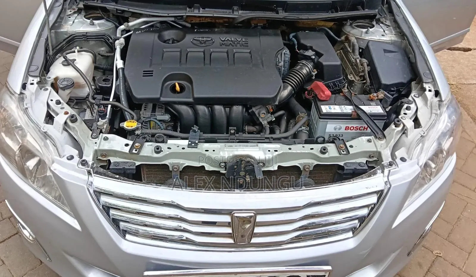 Toyota Premio 2013 Silver