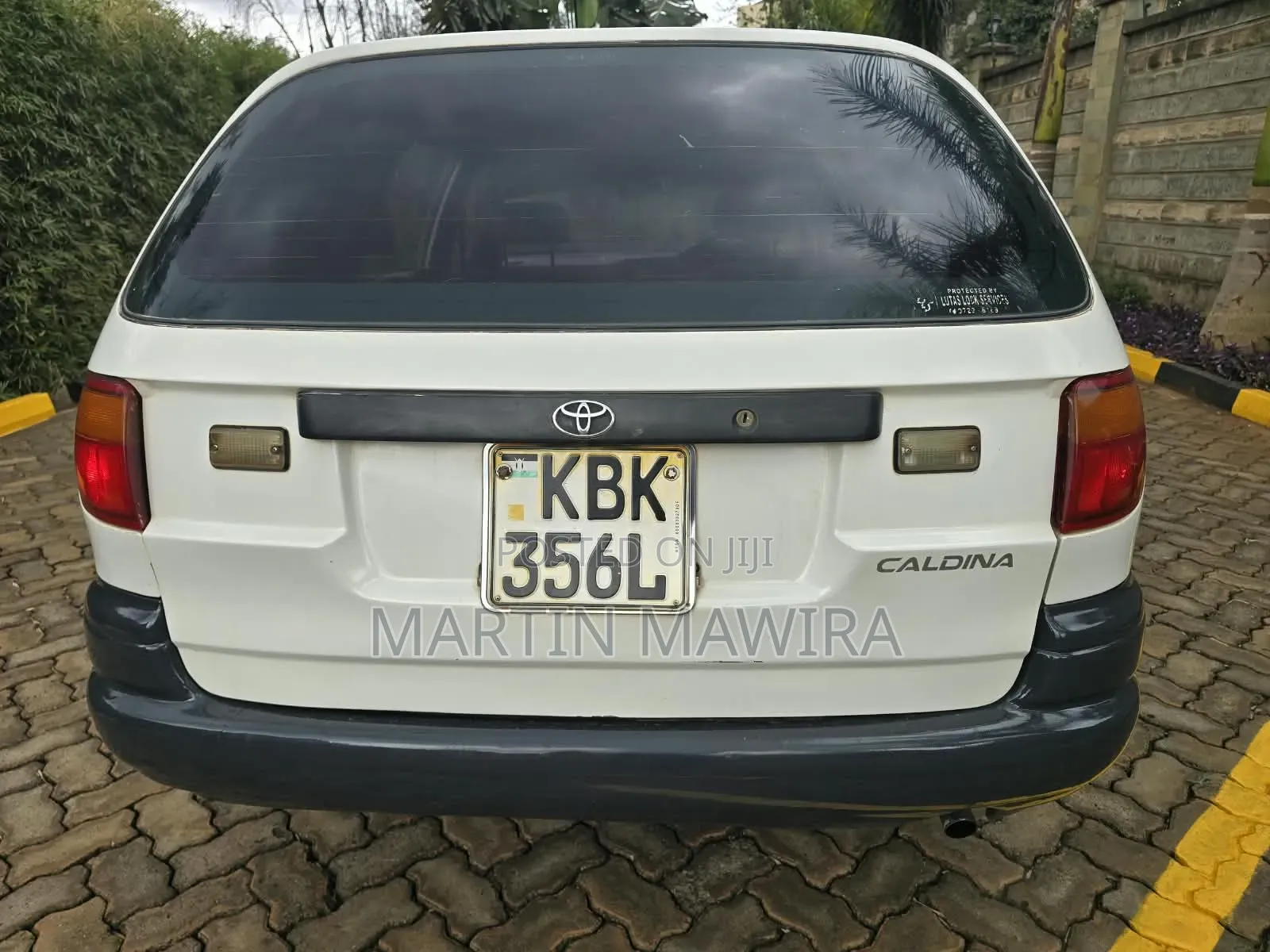 Toyota Caldina 2001 White