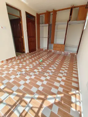 3bdrm Apartment in Zambia, Oluulua for rent