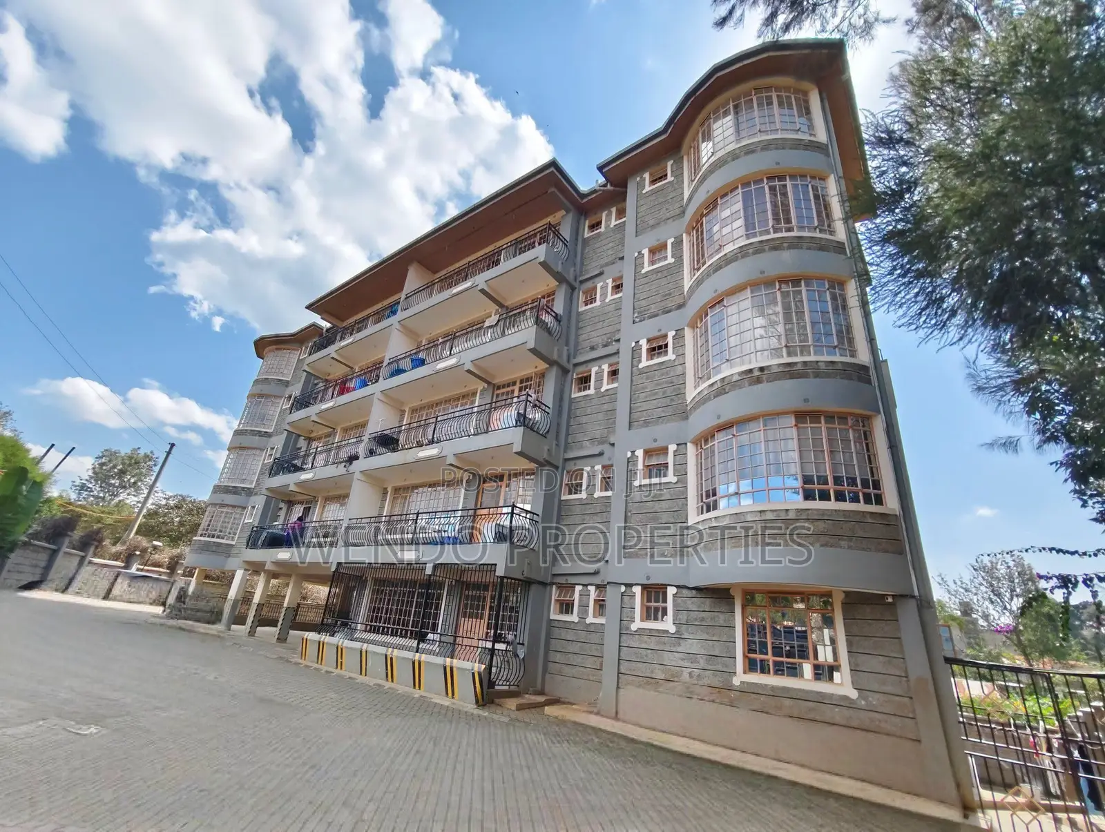 3bdrm Apartment in Zambia, Oluulua for rent