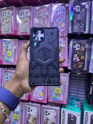 Urban Armor Gear (UAG) Pathfinder Series Phone Case S24 Ultra