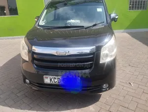Toyota Noah 2008 Black