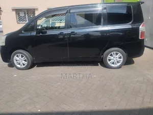 Toyota Noah 2008 Black