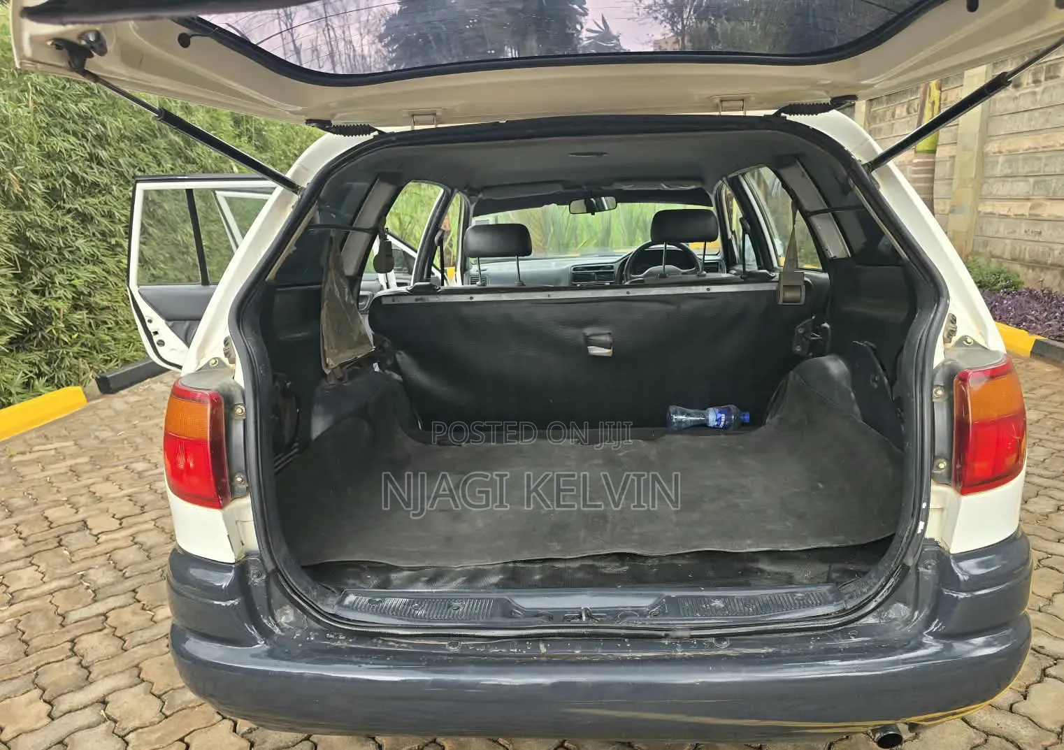 Toyota Caldina 2004 White
