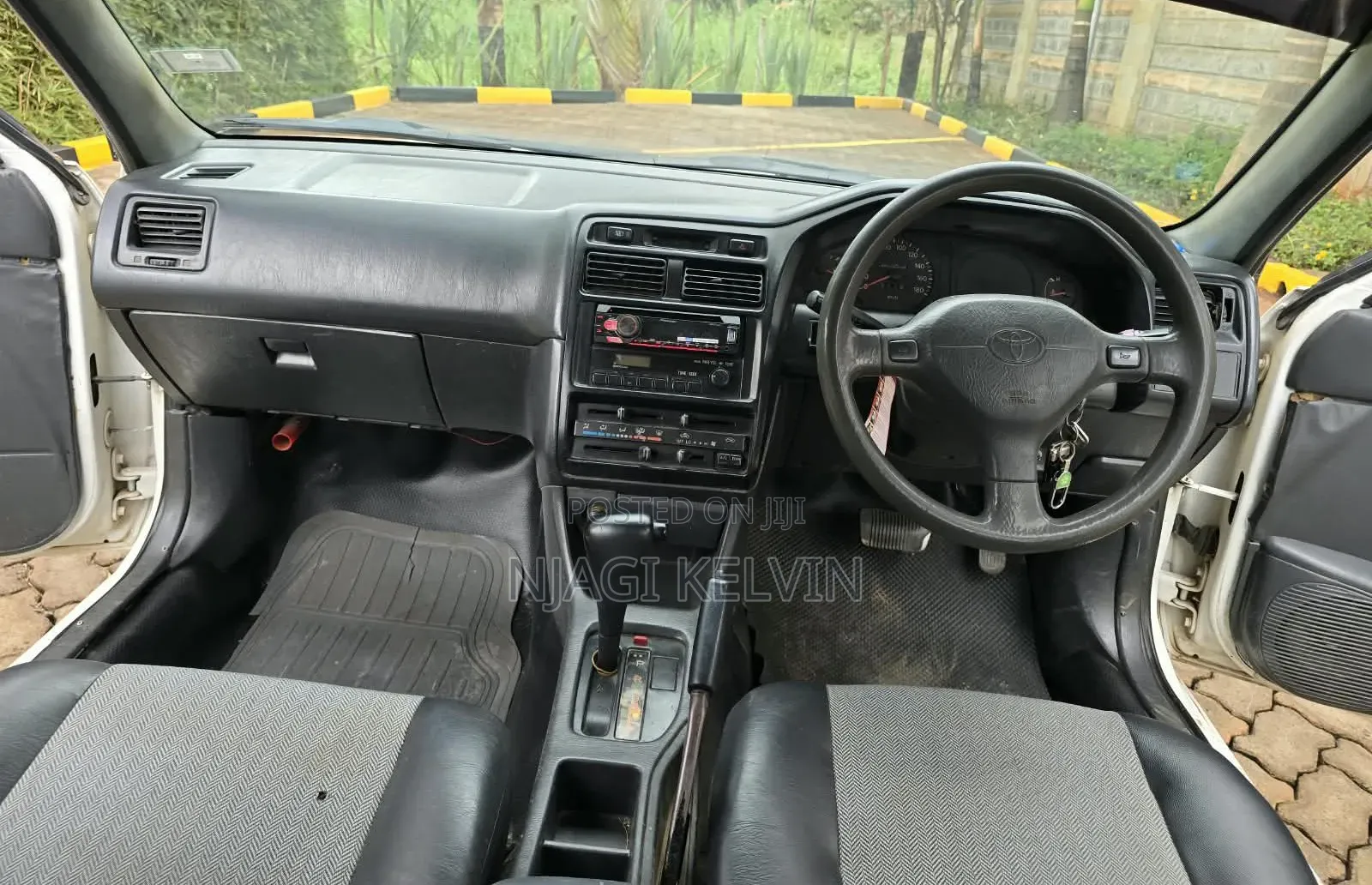 Toyota Caldina 2004 White