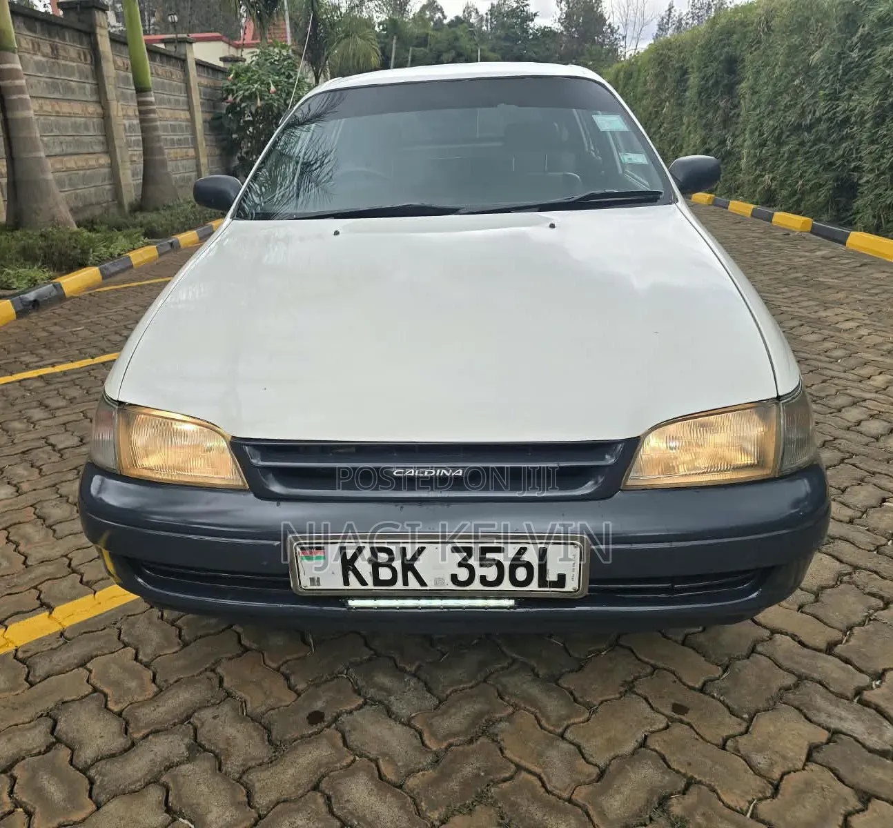 Toyota Caldina 2004 White
