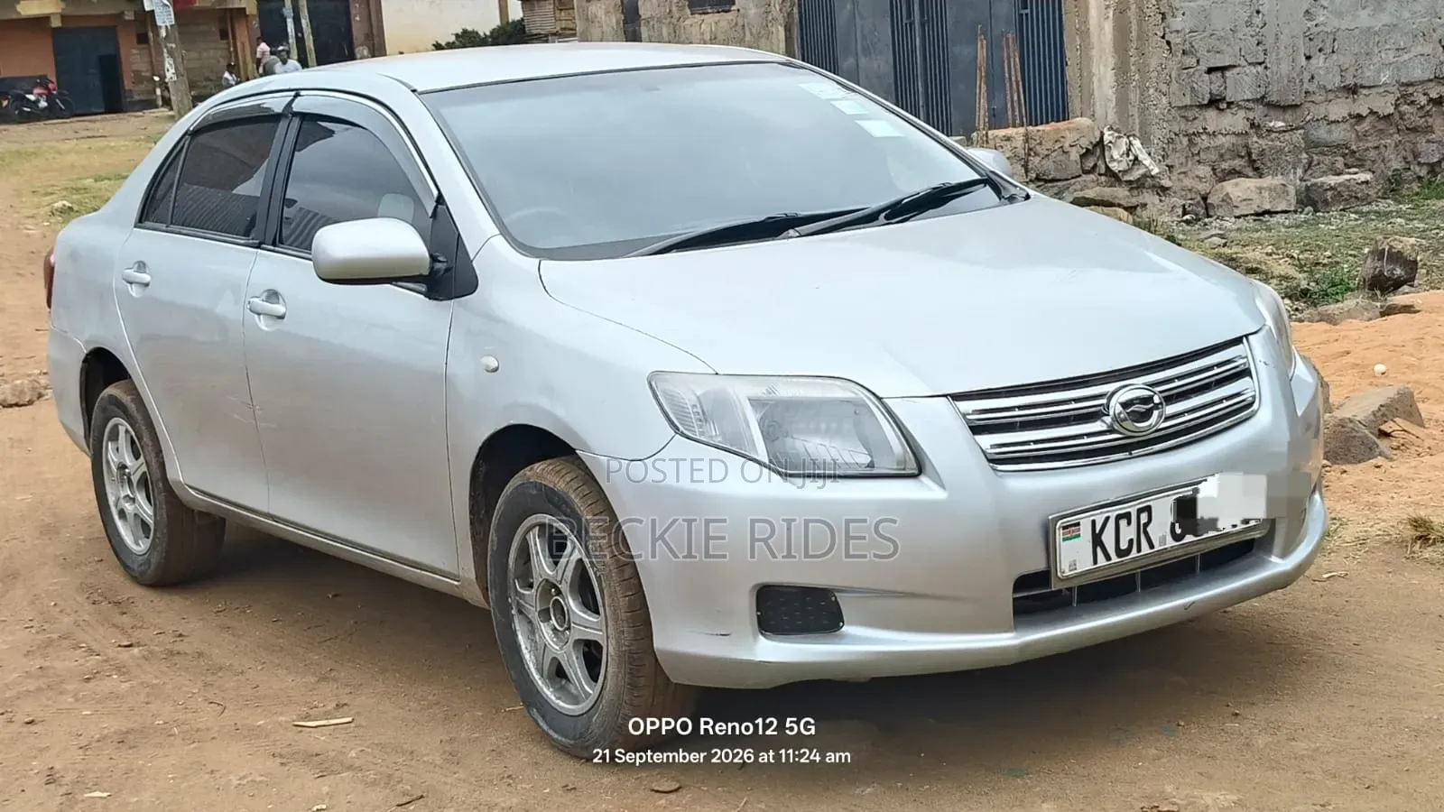 Toyota Axio 2011 Silver