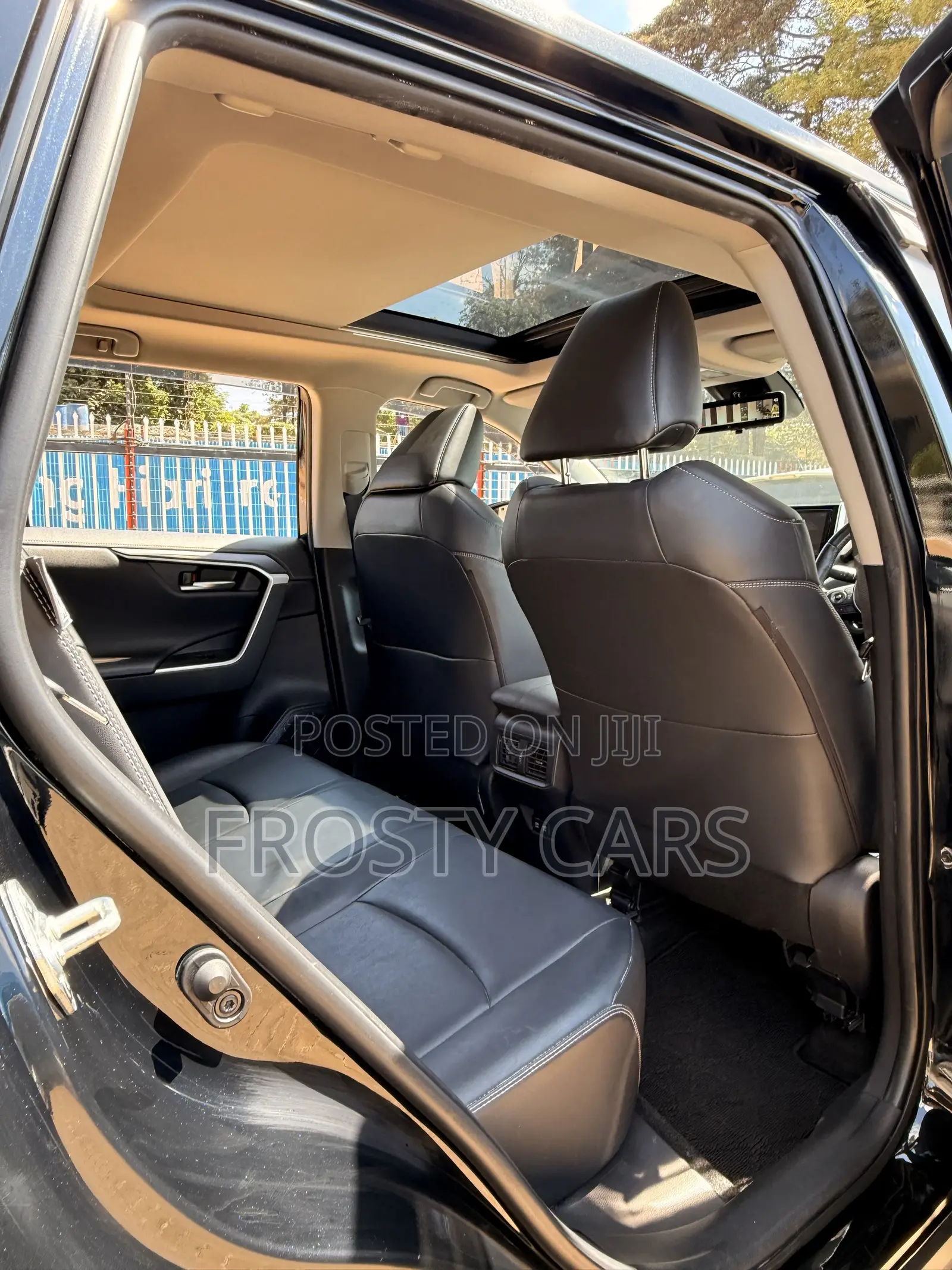 Toyota RAV4 2019 Red
