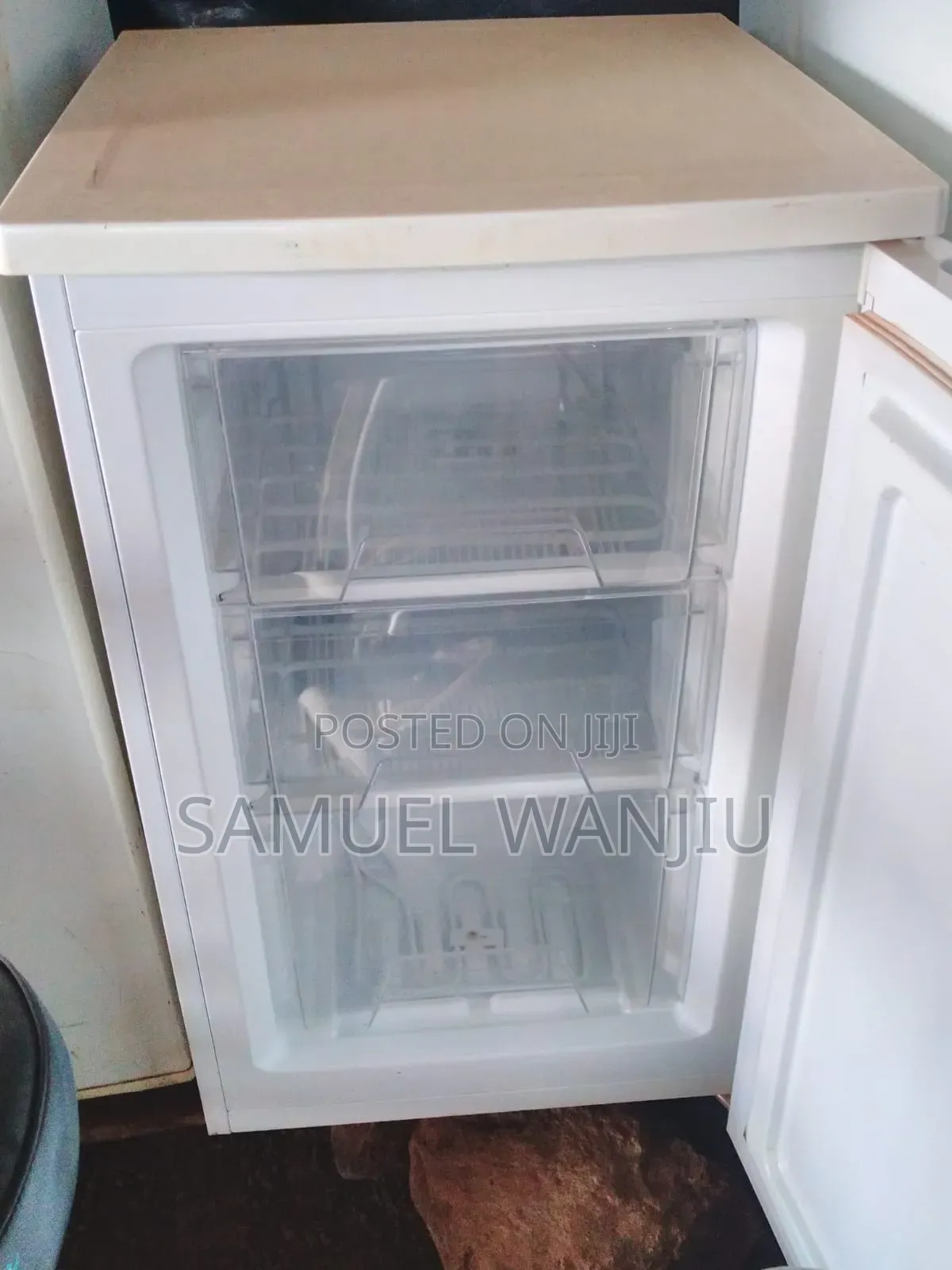 Undercounter Compart Vertical Freezer