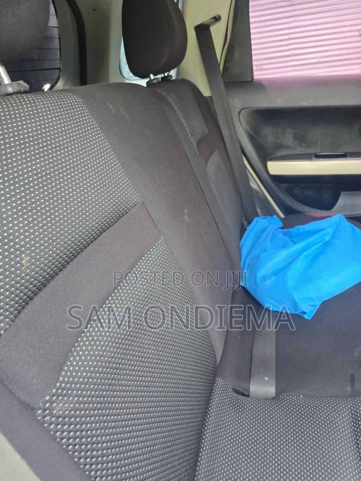 Toyota IST 2004 Silver