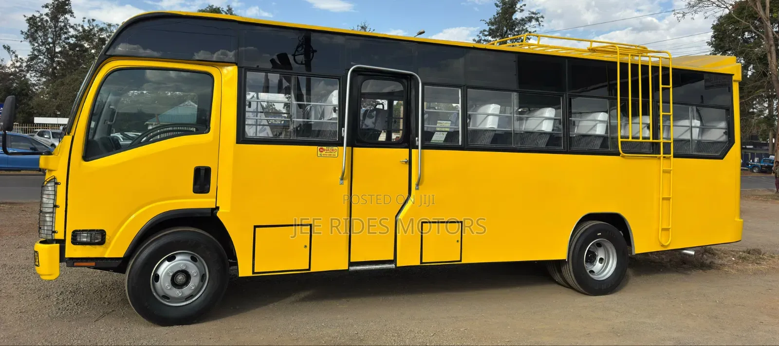 Isuzu NQR 2022 Yellow