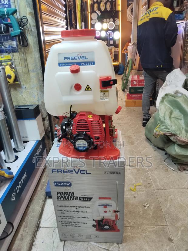 2 Stroke Freevel Sprayer - main view