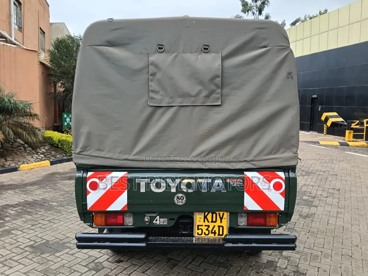 Toyota Land Cruiser 79 Series 2017 Green