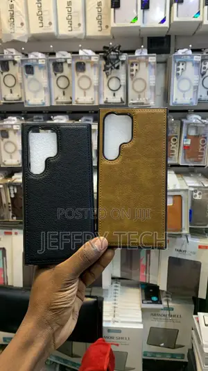 Brown -Leather Back Case Designed for a Samsung Galaxy S23 Ultra