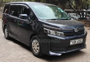 Toyota Voxy 2015 Blue