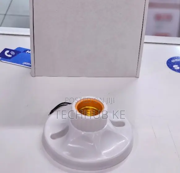 New Smart Bulb Holder Spy Camera – Remote Phone Monitoring