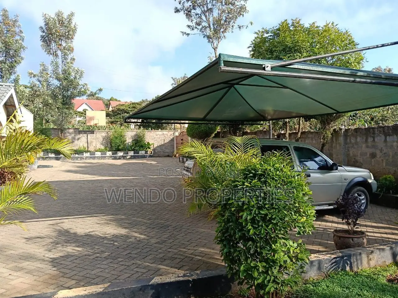 6bdrm Bungalow in Oluulua for rent