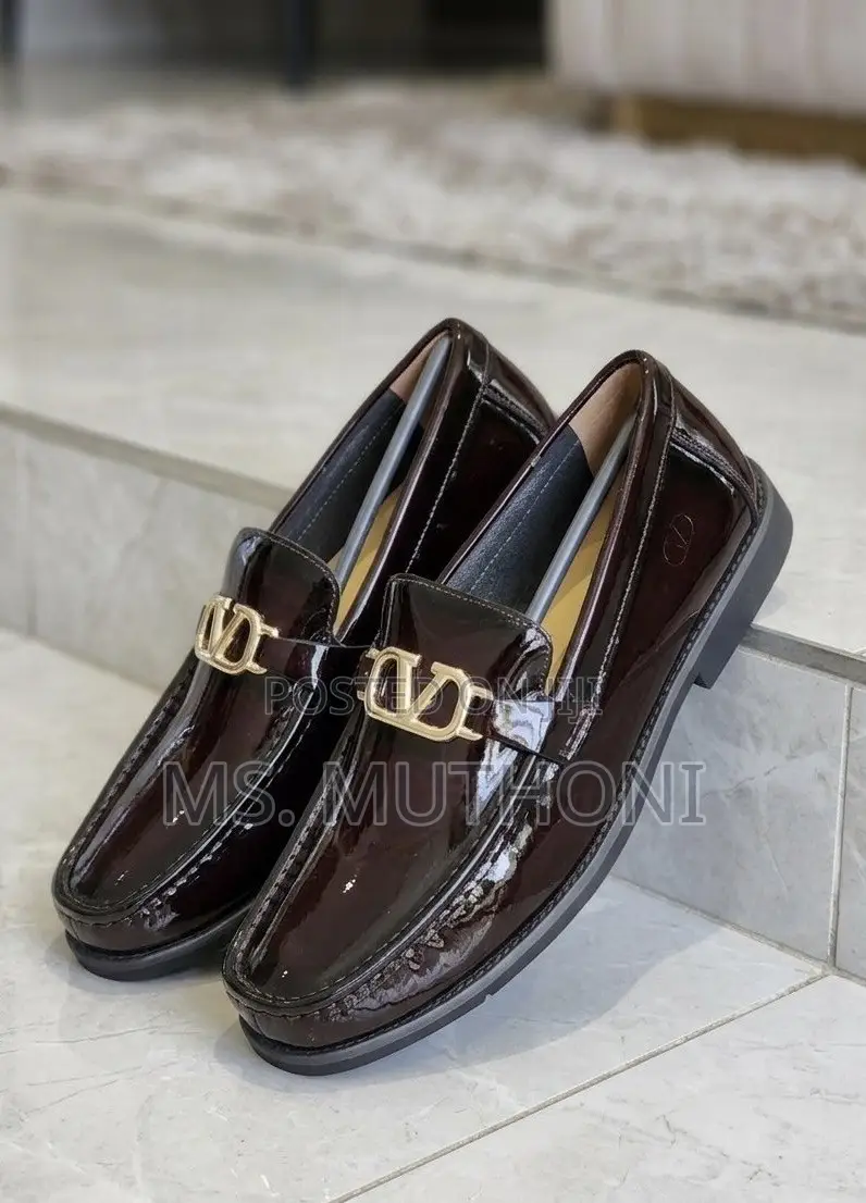 Italian VLogo Signature Brushed Leather Loafer Size 39-45