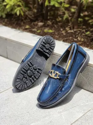 Italian VLogo Signature Brushed Leather Loafer Size 39-45