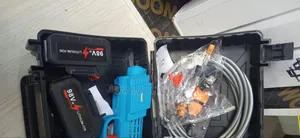 Makita Cordless Water Pressure Washer