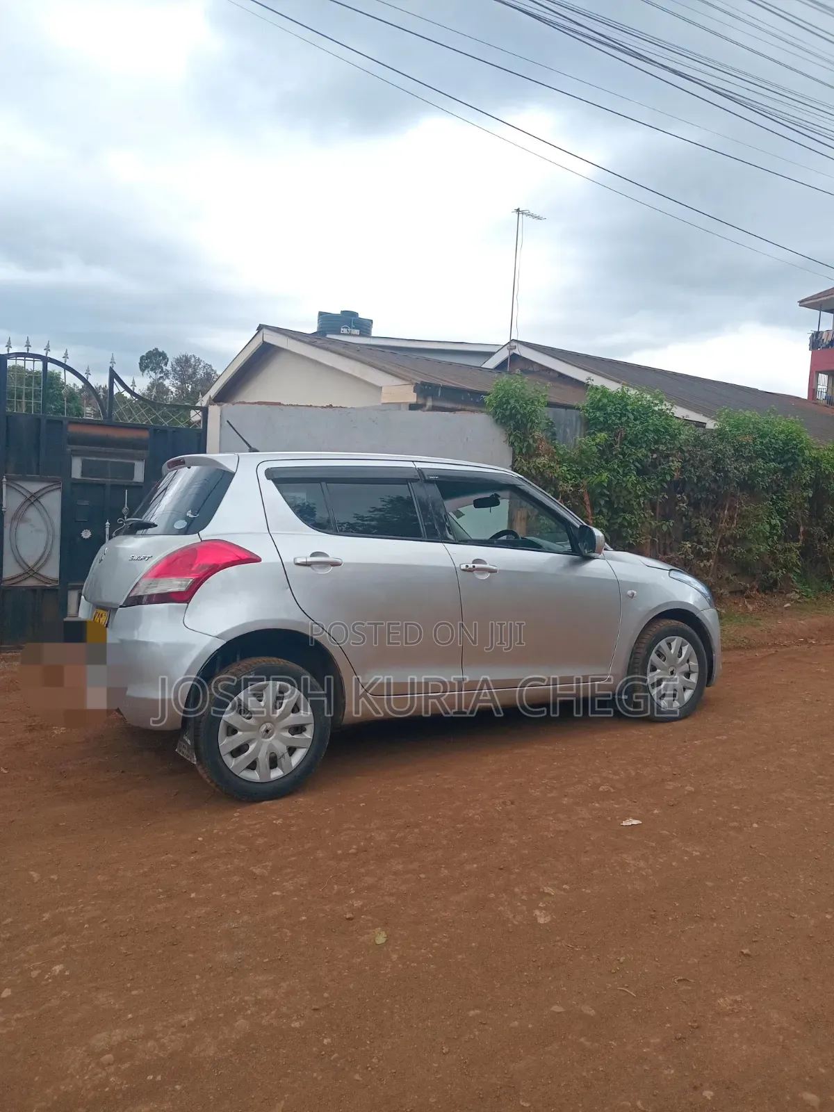 Suzuki Swift 2012 Silver