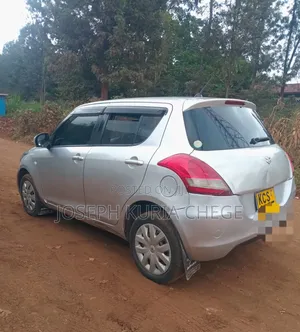 Suzuki Swift 2012 Silver
