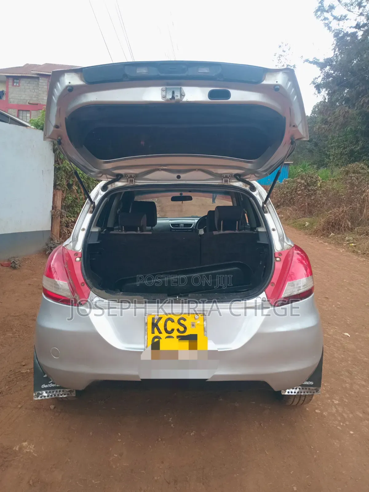 Suzuki Swift 2012 Silver