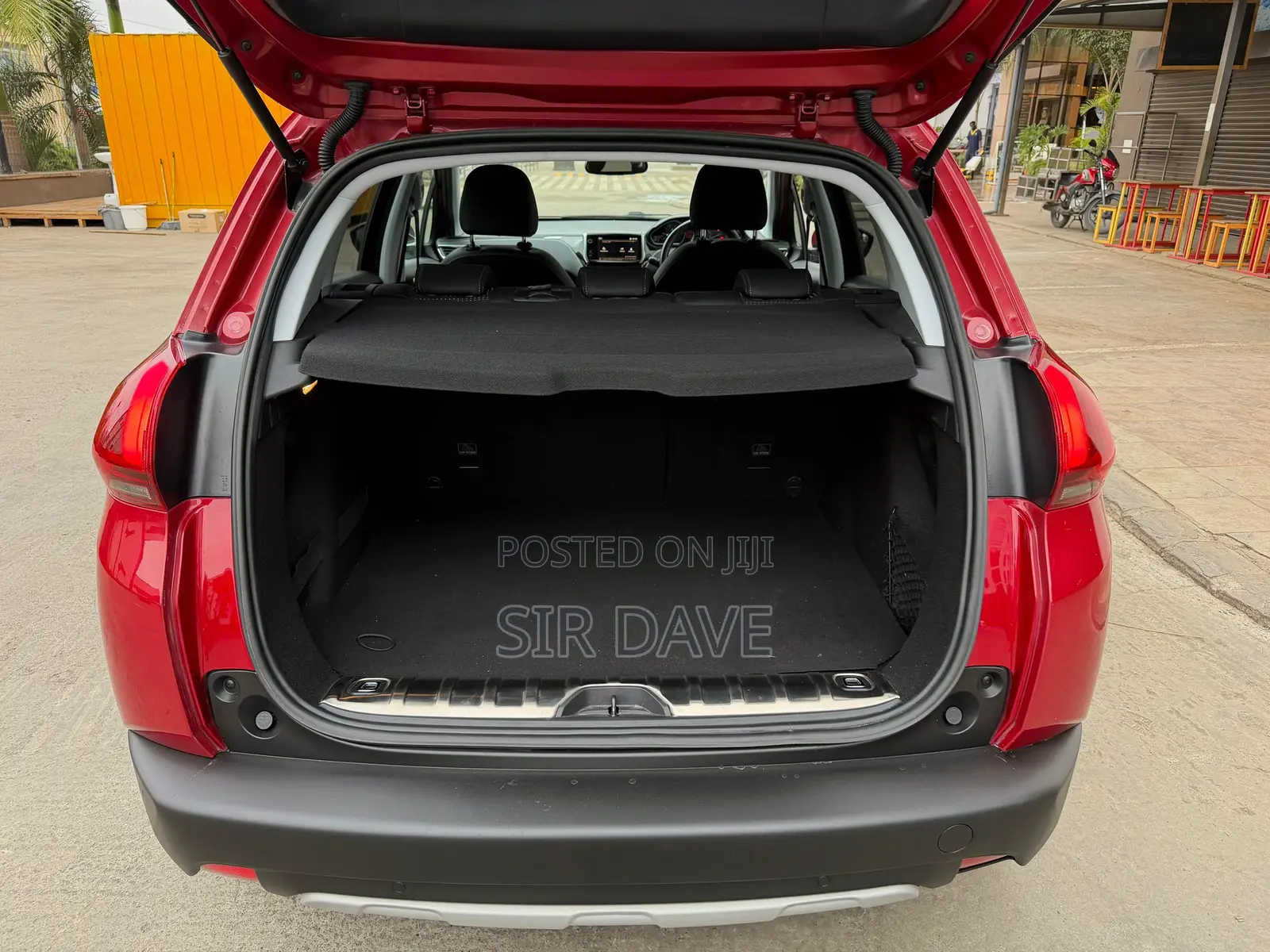 Peugeot 2008 1.2 PureTech (130 Hp) 2019 Red