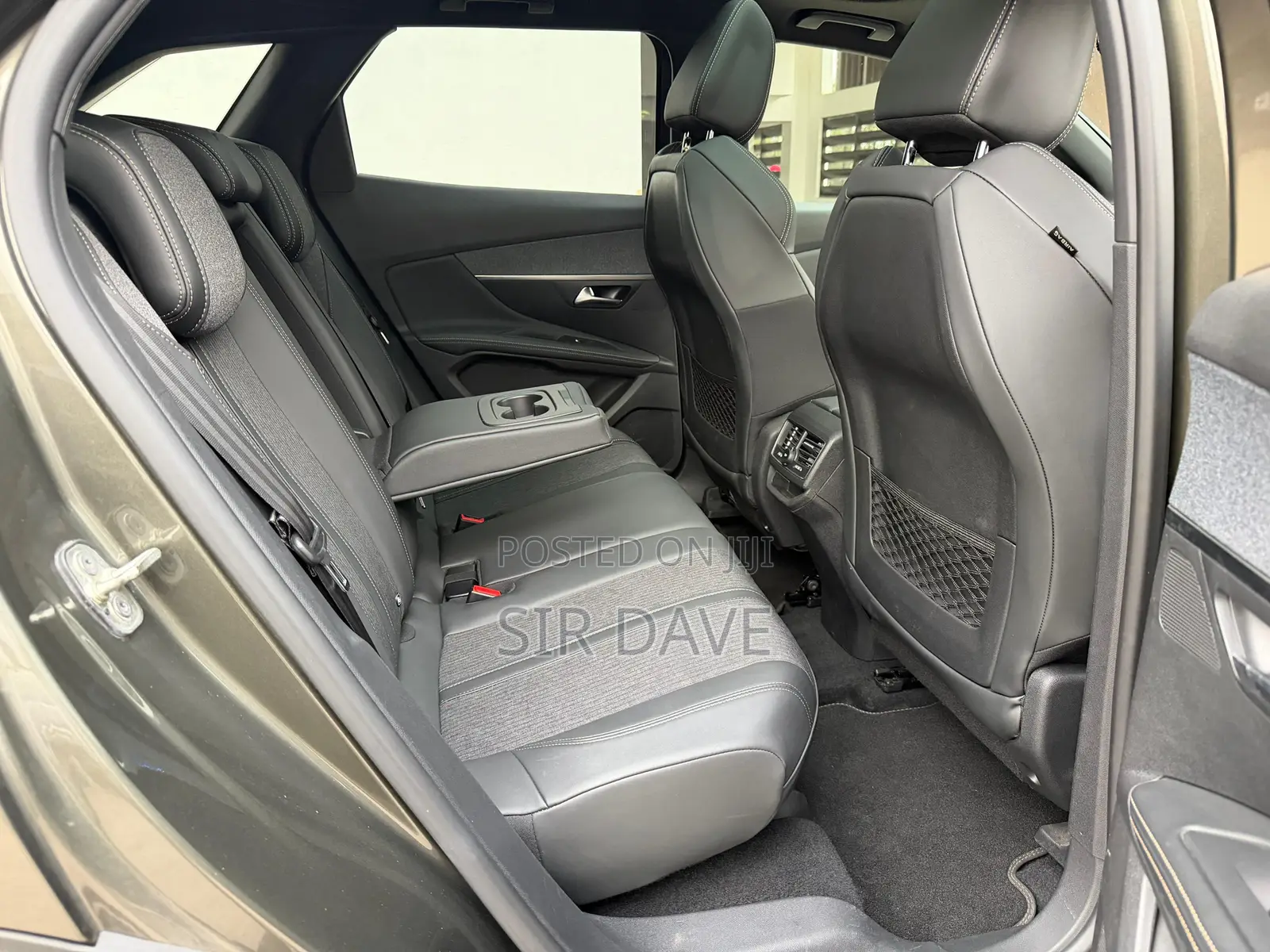 Peugeot 3008 2019 Green