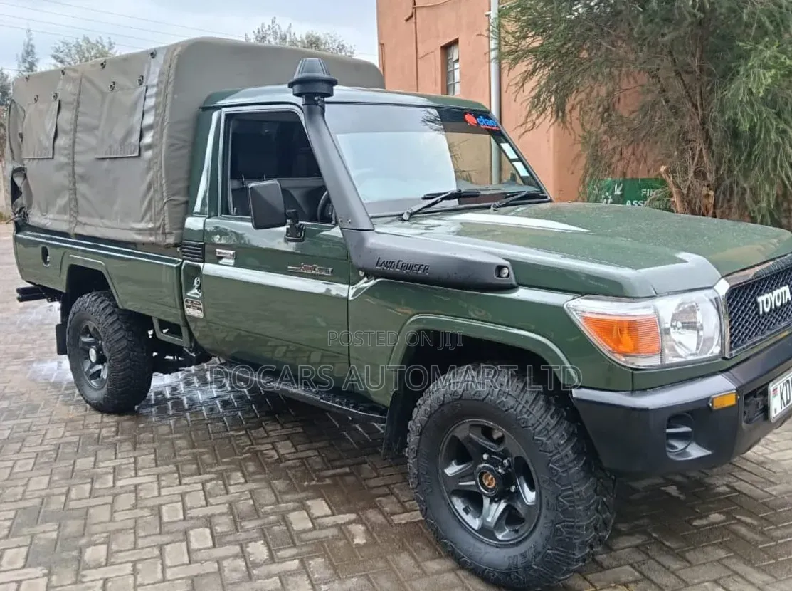Toyota Land Cruiser 2018 Green