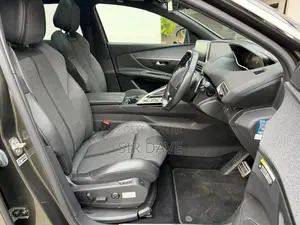 Peugeot 3008 2019 Green
