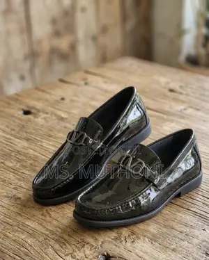 Quality Wipe Go Men’s Versatile Loafers