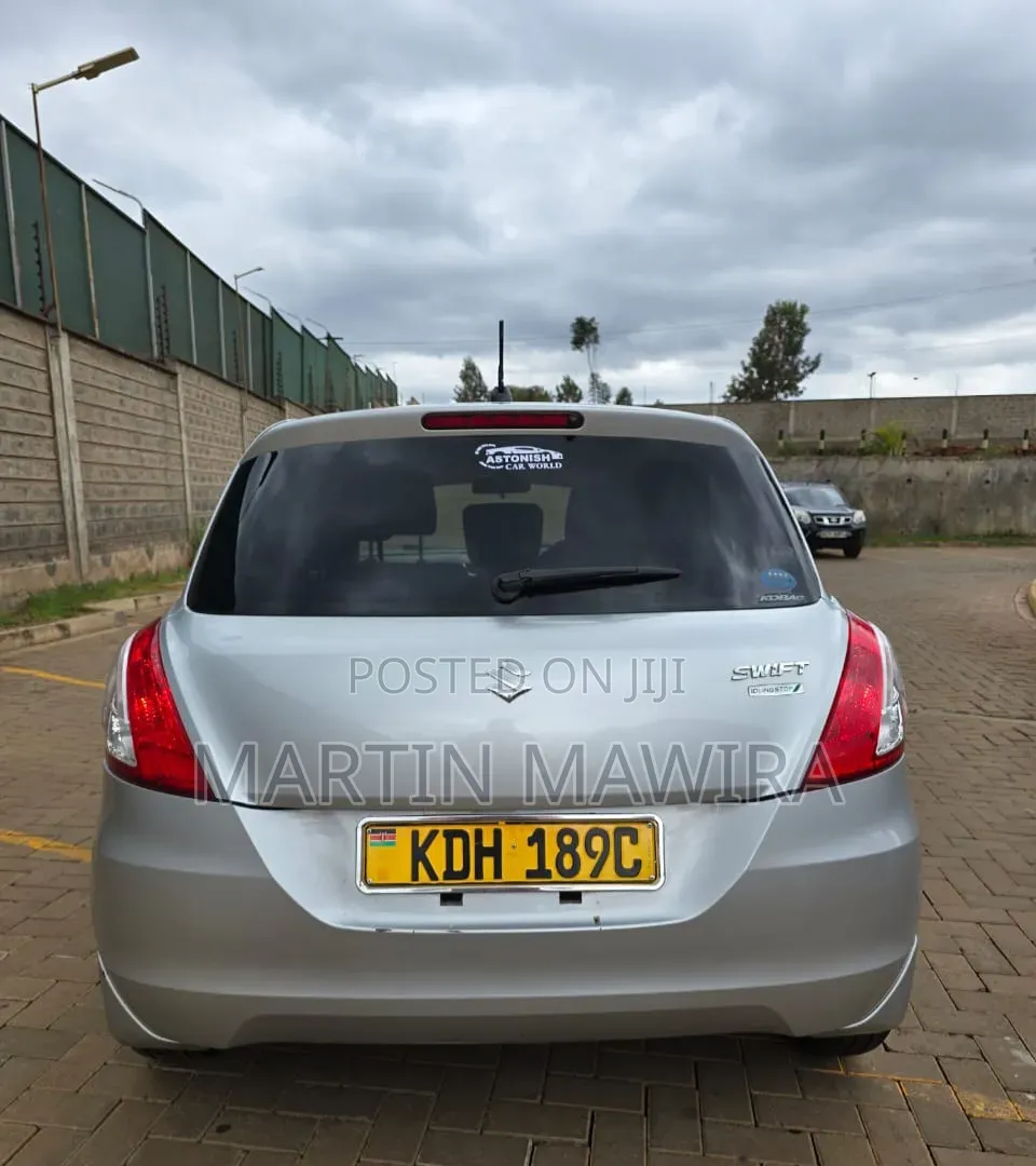Suzuki Swift 2014 Silver
