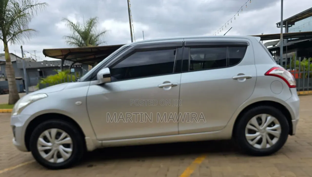 Suzuki Swift 2014 Silver