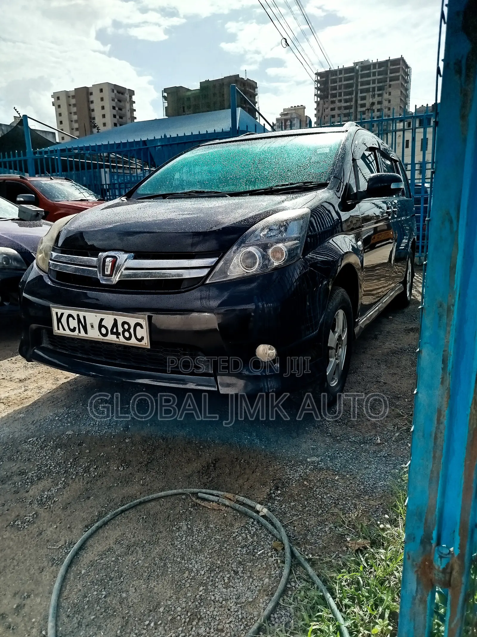 Toyota ISIS 2.0 Platana V-selection 2WD 2010 Black